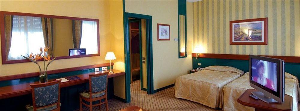 Hotel Atahotel Quark Milan