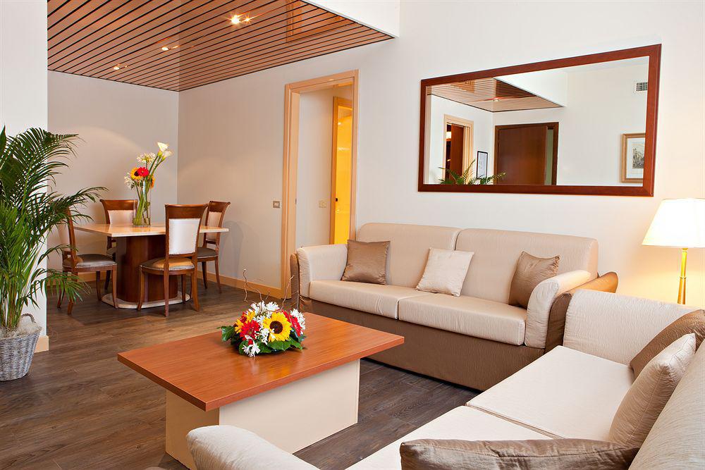 Atahotel Quark 4*